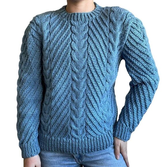 Hand Knit Womens Blue Cable Chunky Knit Fisherman Style Crewneck Sweater Sz M - Picture 6 of 6
